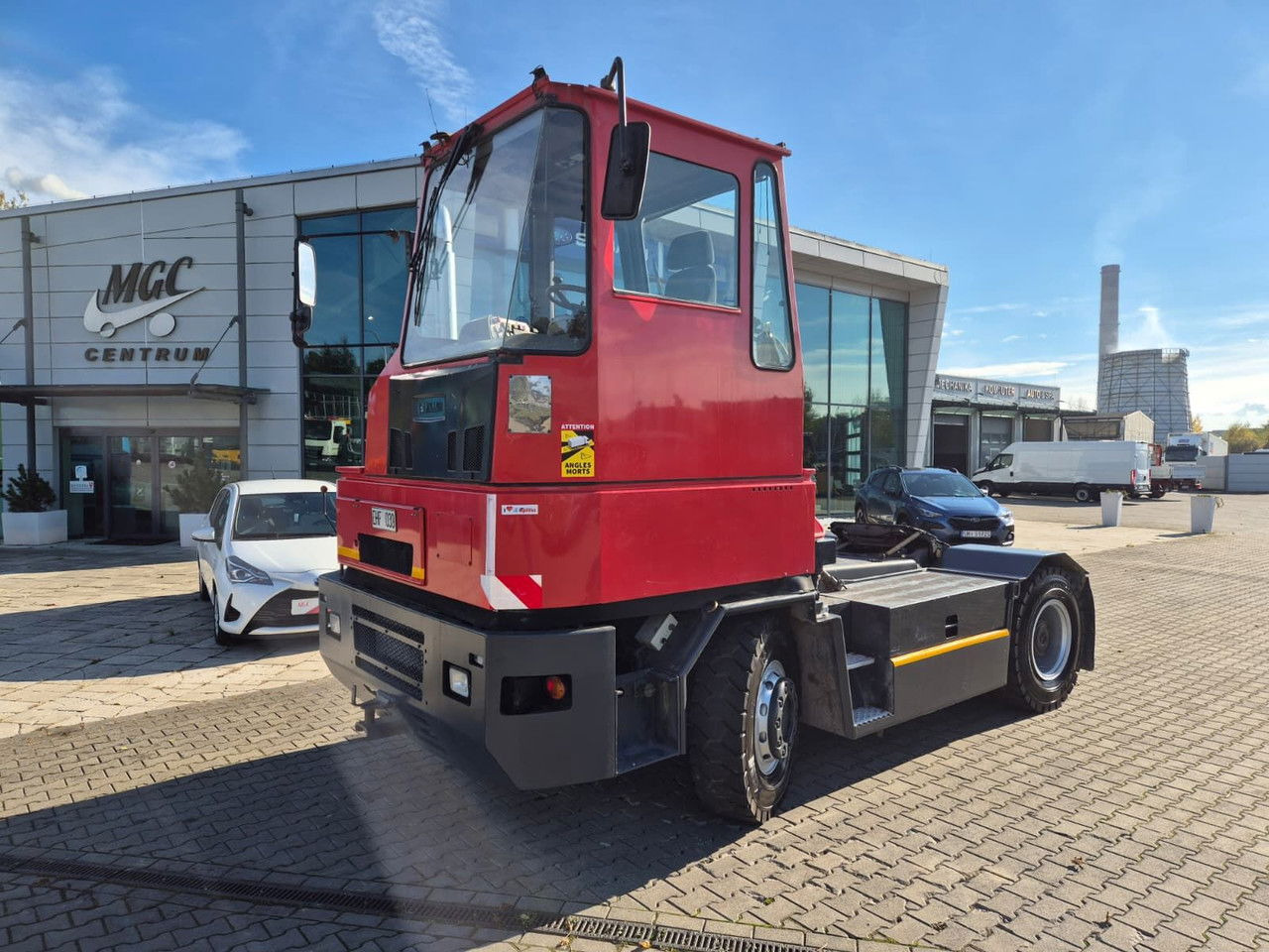 Kalmar TR618i / 1 Owner / LOW KM / Works Great / NEW Tire S - Трактор на терминалот: слика 1 Kalmar TR618i / 1 Owner / LOW KM / Works Great / NEW Tire S - Трактор на терминалот: слика 1