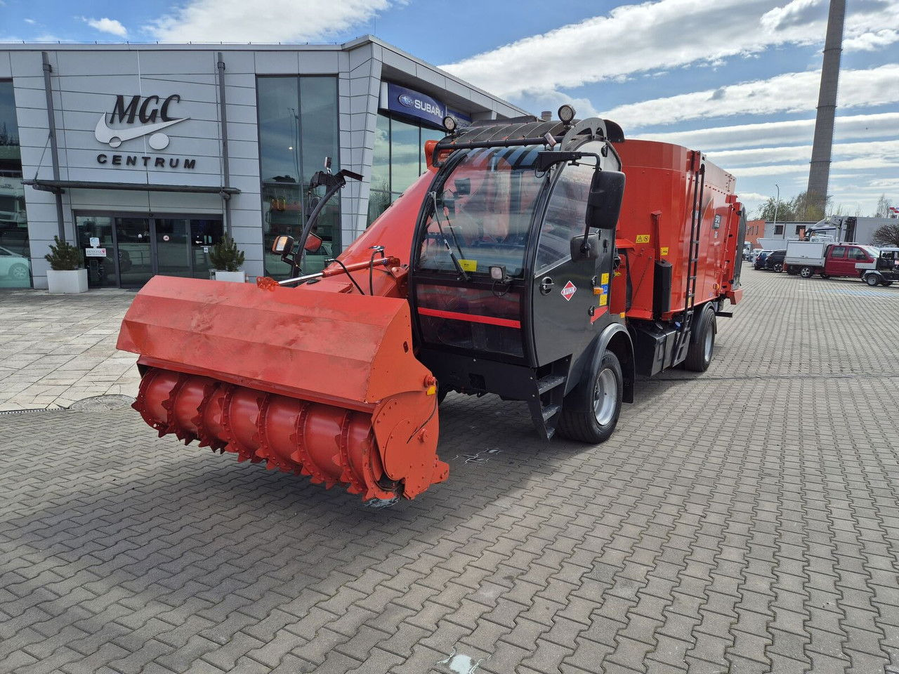 Kuhn SPW 22 Intense /feed wagon/ 1 Owner / NEW Service SPW 22 Intense /feed wago - Вагон за мешање сточна храна: слика 3 Kuhn SPW 22 Intense /feed wagon/ 1 Owner / NEW Service SPW 22 Intense /feed wago - Вагон за мешање сточна храна: слика 3