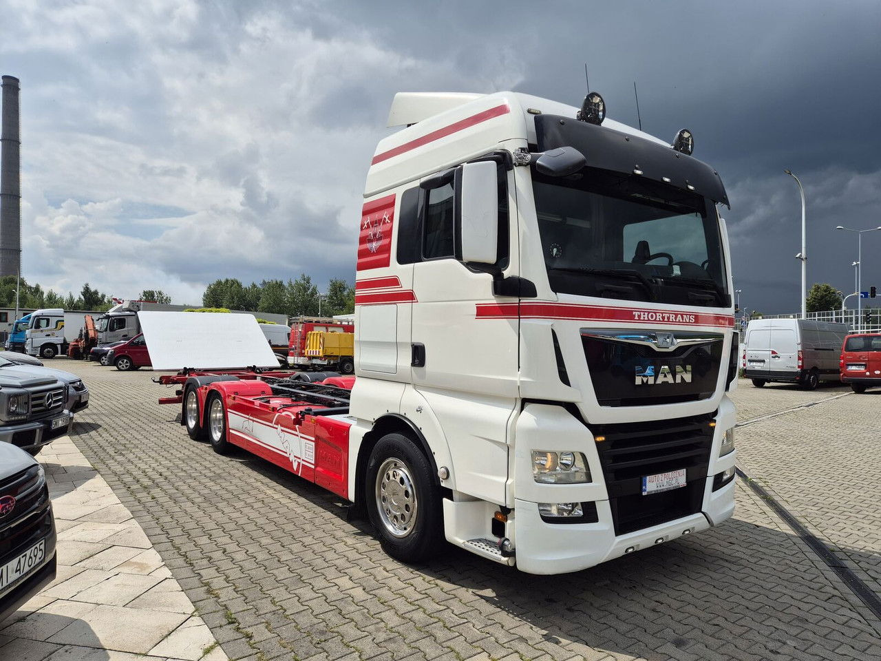 MAN TGX 28 28.420 , 6x2-2 LL / Trailer HFR KM 20 / 1 Owner / E6 /Techni - Транспортер на контејнер/ Камион со променливо тело: слика 4 MAN TGX 28 28.420 , 6x2-2 LL / Trailer HFR KM 20 / 1 Owner / E6 /Techni - Транспортер на контејнер/ Камион со променливо тело: слика 4