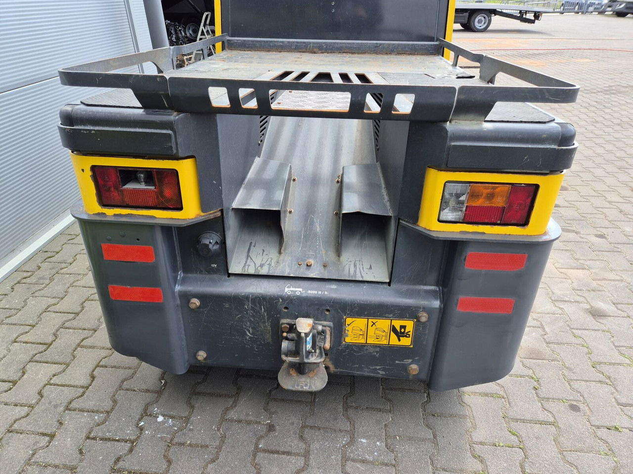 Still R 07-25 , NO Battery , NEW Tires - Тракторче за влечење: слика 4 Still R 07-25 , NO Battery , NEW Tires - Тракторче за влечење: слика 4