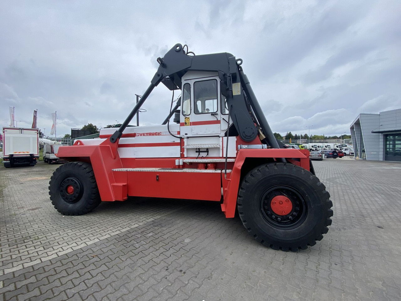 Сложувачки досегнувач Svetruck TMF 12/9 HB / 1 Owner / Elme Spreader / Wood LOG A RM: слика 10