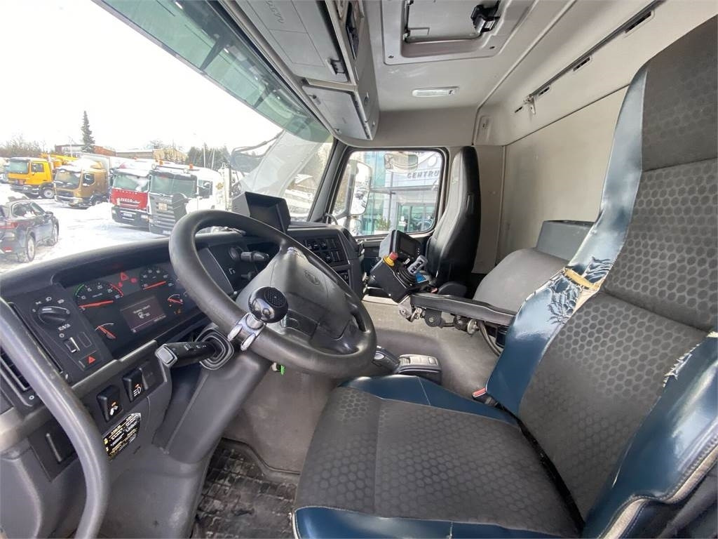 Камион за ѓубре Volvo FM 420 6X2 / NTM / SUPER CONDITION: слика 19