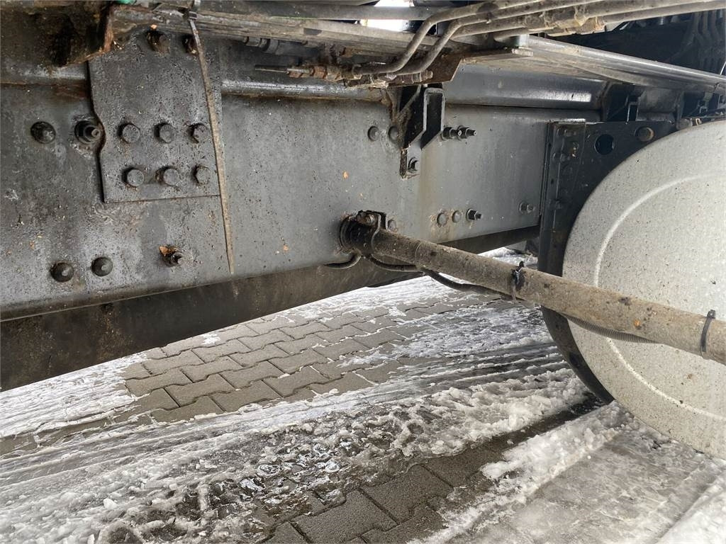 Камион за ѓубре Volvo FM 420 6X2 / NTM / SUPER CONDITION: слика 15