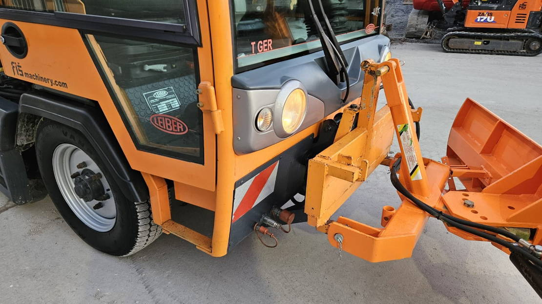 Diversen Tiger 4x4 tipper + snow plate - Кипер: слика 4 Diversen Tiger 4x4 tipper + snow plate - Кипер: слика 4