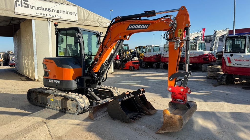 Doosan DX50Z-7 - Powertilt - 2022 Year - 330 Working Hours - Мини багер: слика 5 Doosan DX50Z-7 - Powertilt - 2022 Year - 330 Working Hours - Мини багер: слика 5