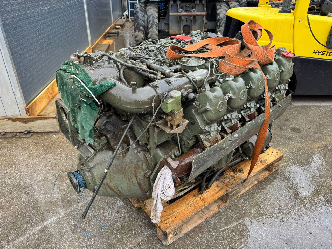 Mercedes-Benz Engine V10 - OM 403.1 - Друга машина: слика 1 Mercedes-Benz Engine V10 - OM 403.1 - Друга машина: слика 1