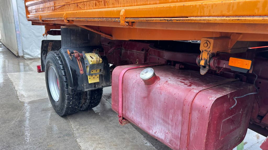 Iveco Eurotrakker 180EH25 4x4 meiller tipper - Кипер: слика 4 Iveco Eurotrakker 180EH25 4x4 meiller tipper - Кипер: слика 4
