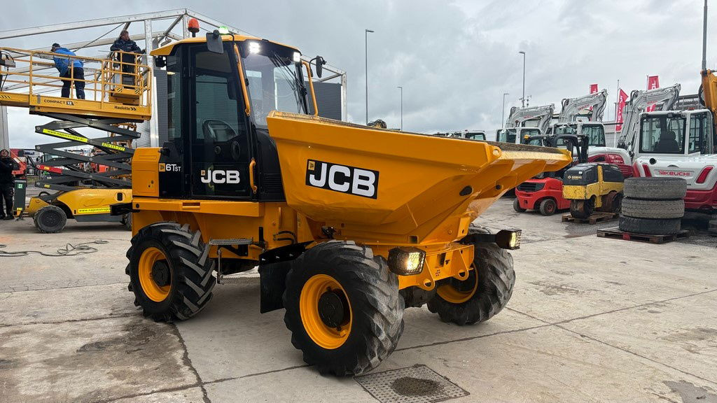 JCB 6ST - 2019 Year - 2585 Working Hours - Мини истоварувач: слика 3 JCB 6ST - 2019 Year - 2585 Working Hours - Мини истоварувач: слика 3