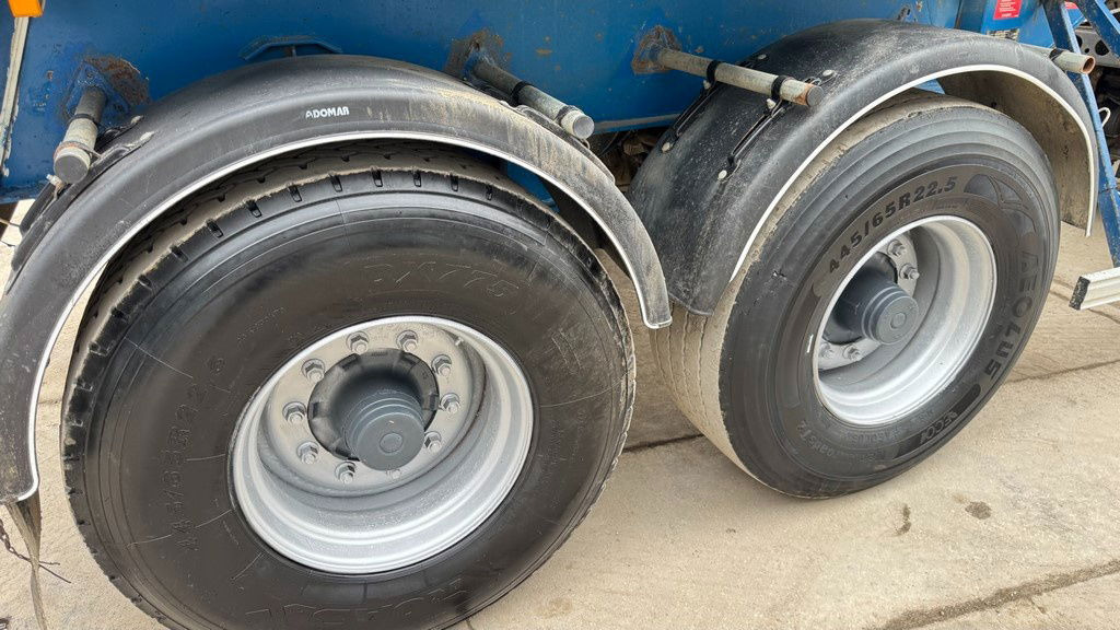 Кипер полуприколка Kaiser Robuste 2 axle tipper trailer - hydr. back: слика 13 Кипер полуприколка Kaiser Robuste 2 axle tipper trailer - hydr. back: слика 13