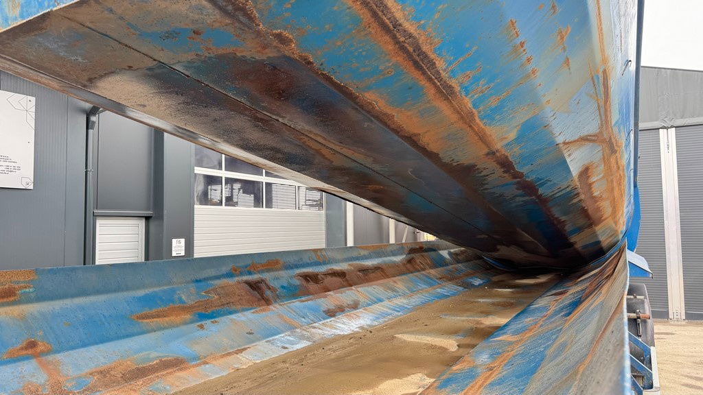 Кипер полуприколка Kaiser Robuste 2 axle tipper trailer - hydr. back: слика 7 Кипер полуприколка Kaiser Robuste 2 axle tipper trailer - hydr. back: слика 7