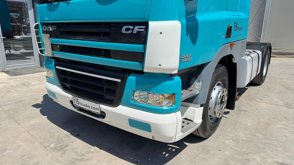 DAF FT CF 85.460 FT 4x2 - tipp. hydraulics - Камион влекач: слика 2 DAF FT CF 85.460 FT 4x2 - tipp. hydraulics - Камион влекач: слика 2