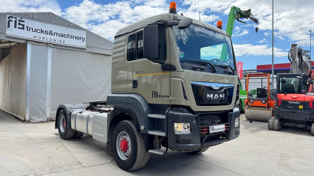 MAN TGS 18.480 4X4 tractor unit - tipper hydraulics - Камион влекач: слика 3 MAN TGS 18.480 4X4 tractor unit - tipper hydraulics - Камион влекач: слика 3