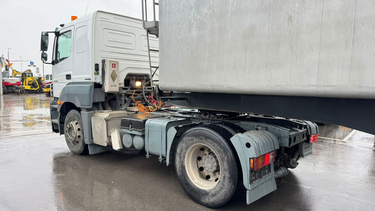 Mercedes-Benz Actros 1840 Axor 1840 LS 4x2 tipper hydraulics - Камион влекач: слика 4 Mercedes-Benz Actros 1840 Axor 1840 LS 4x2 tipper hydraulics - Камион влекач: слика 4