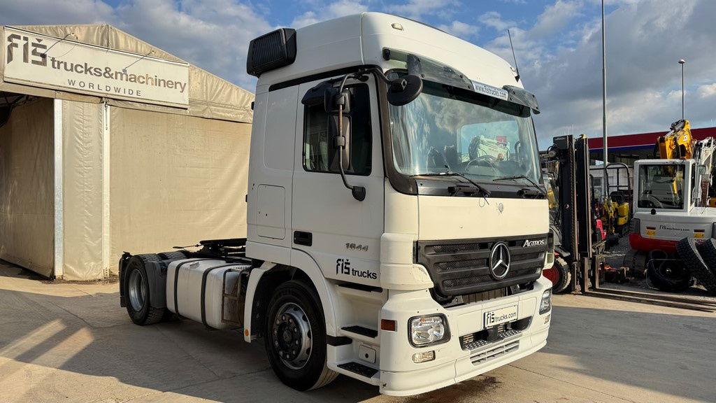 Mercedes-Benz Actros 1844 4x2 tractor unit - retarder - Камион влекач: слика 3 Mercedes-Benz Actros 1844 4x2 tractor unit - retarder - Камион влекач: слика 3