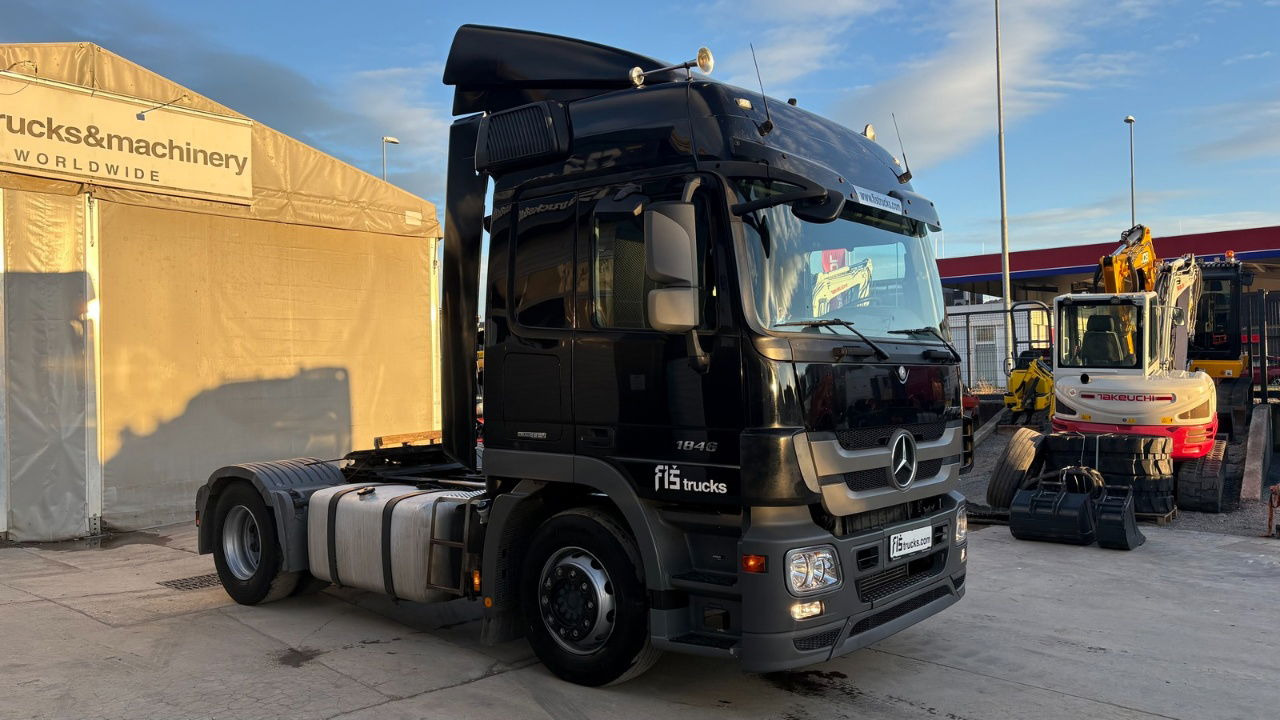 Mercedes-Benz Actros 1846 4x2 tractor unit - retarder - Камион влекач: слика 2 Mercedes-Benz Actros 1846 4x2 tractor unit - retarder - Камион влекач: слика 2