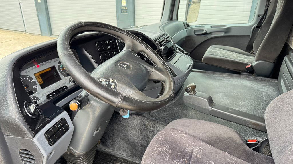 Камион влекач Mercedes-Benz Actros 3346 S 6X4 Tractor Unit - Complete Spring: слика 25