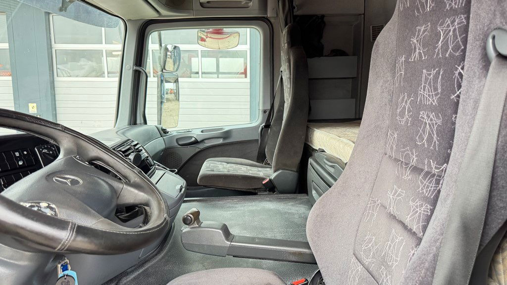 Камион влекач Mercedes-Benz Actros 3346 S 6X4 Tractor Unit - Complete Spring: слика 28