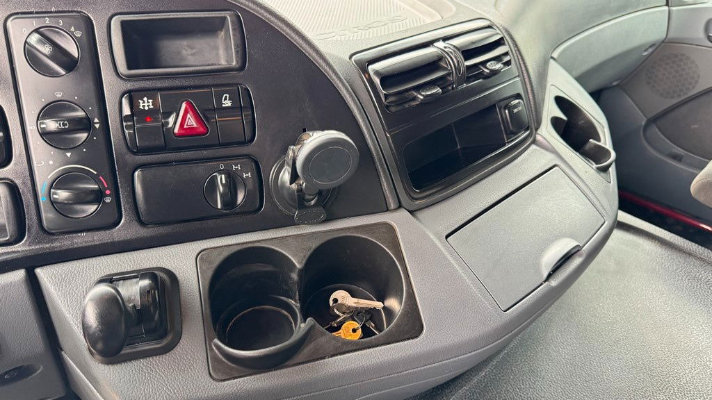 Камион влекач Mercedes-Benz Actros 3346 S 6X4 Tractor Unit - Complete Spring: слика 30