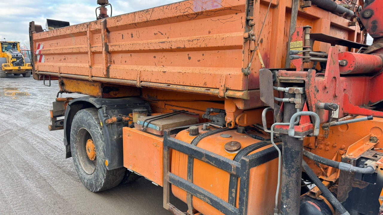 MAN 19.293 4x4 tipper 14.8M - remote control - Кипер: слика 4 MAN 19.293 4x4 tipper 14.8M - remote control - Кипер: слика 4