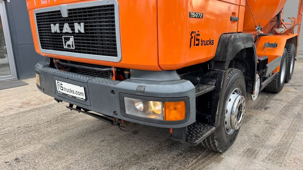 MAN 26.272 6x4 mixer - 7M3 - full spring - Камион миксер за бетон: слика 2 MAN 26.272 6x4 mixer - 7M3 - full spring - Камион миксер за бетон: слика 2