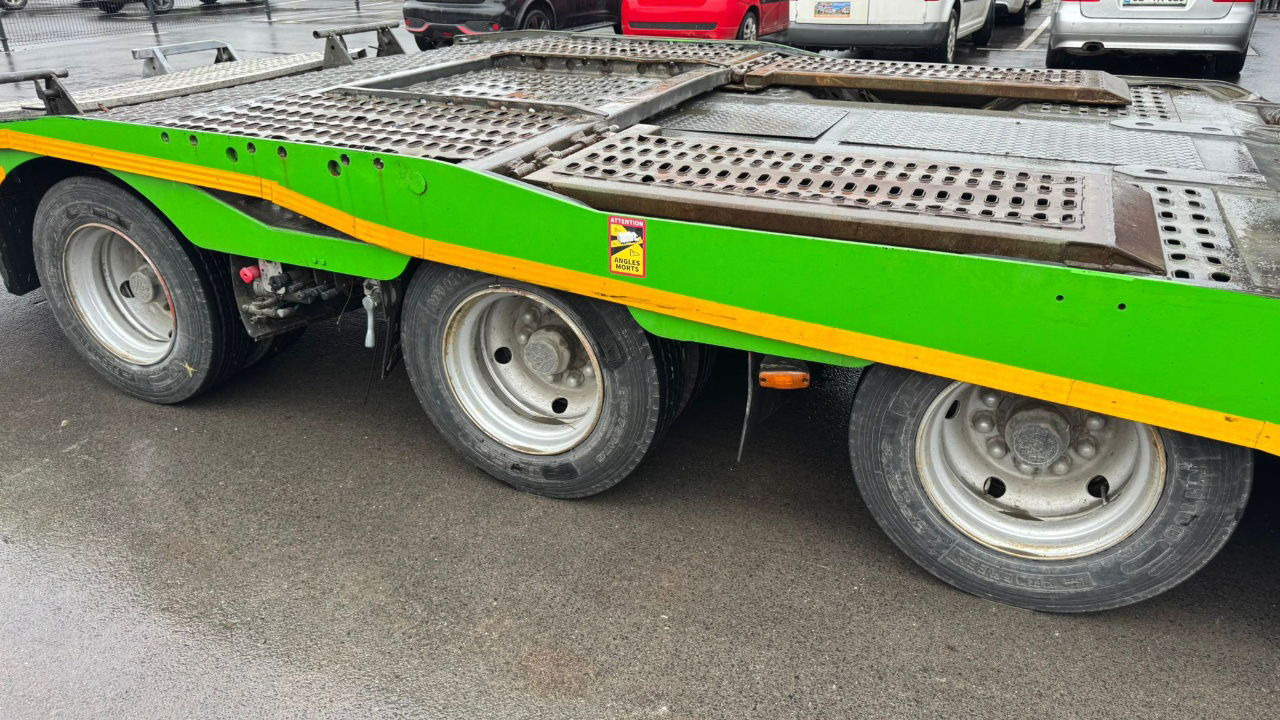 Mercedes-Benz Actros 1846 4x2 LKW transporter + Boerner trailer - Автотранспортен камион: слика 5 Mercedes-Benz Actros 1846 4x2 LKW transporter + Boerner trailer - Автотранспортен камион: слика 5