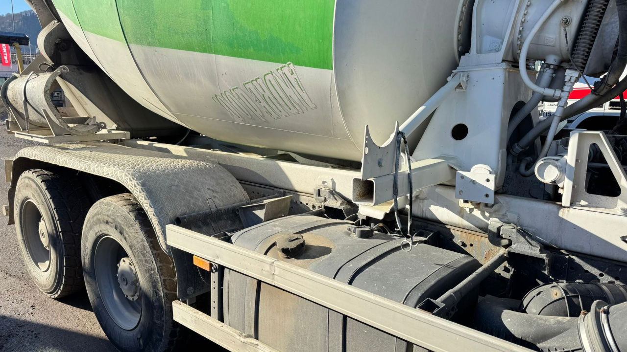 Mercedes-Benz Actros 2636 6x4 mixer stetter 7m3 - Камион миксер за бетон: слика 4 Mercedes-Benz Actros 2636 6x4 mixer stetter 7m3 - Камион миксер за бетон: слика 4