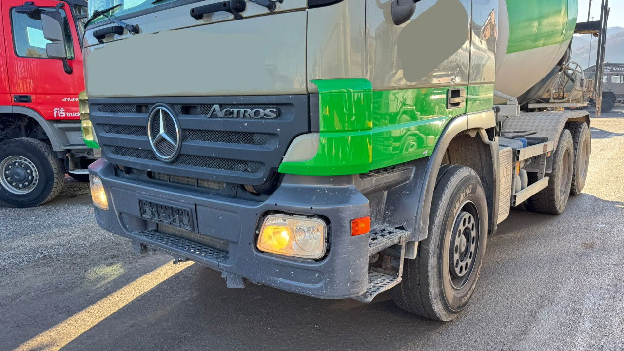 Mercedes-Benz Actros 2636 6x4 mixer stetter 7m3 - Камион миксер за бетон: слика 2 Mercedes-Benz Actros 2636 6x4 mixer stetter 7m3 - Камион миксер за бетон: слика 2