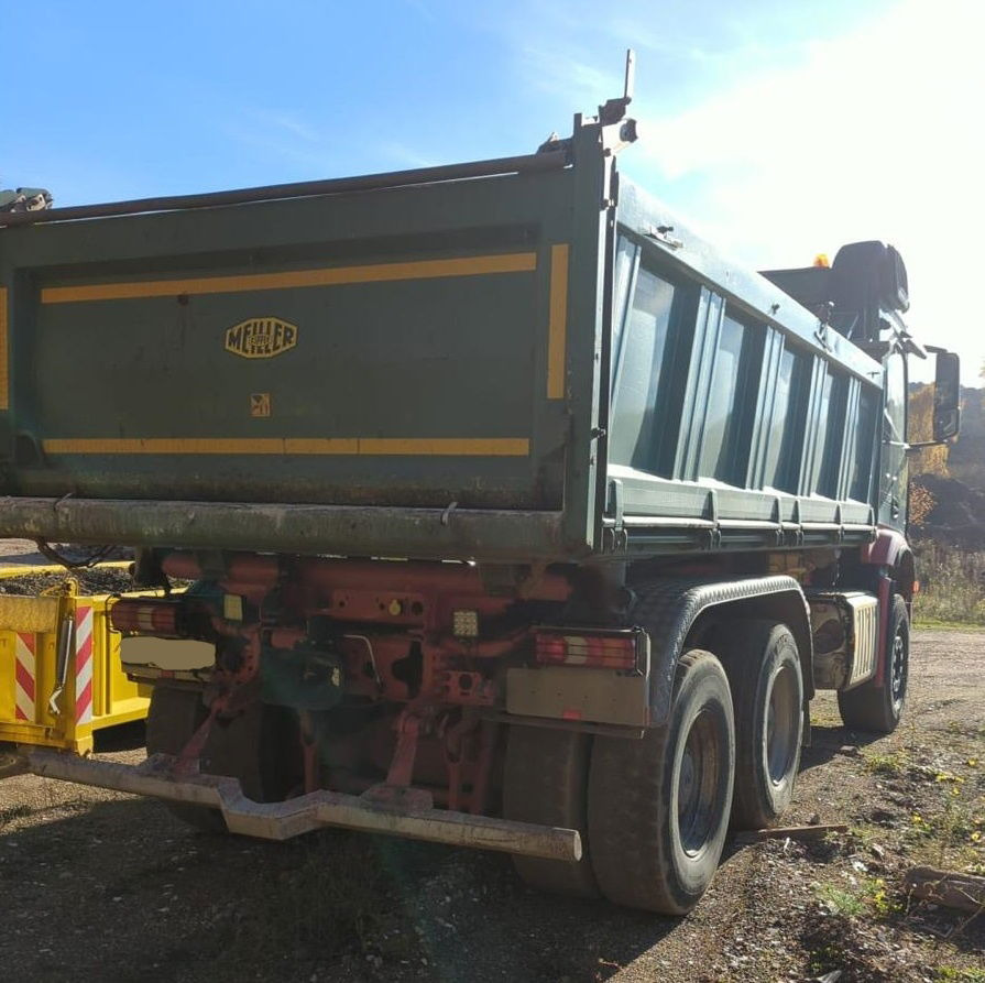 Mercedes-Benz Actros 2651 6X4 meiller bordmatic tipper - Кипер: слика 3 Mercedes-Benz Actros 2651 6X4 meiller bordmatic tipper - Кипер: слика 3