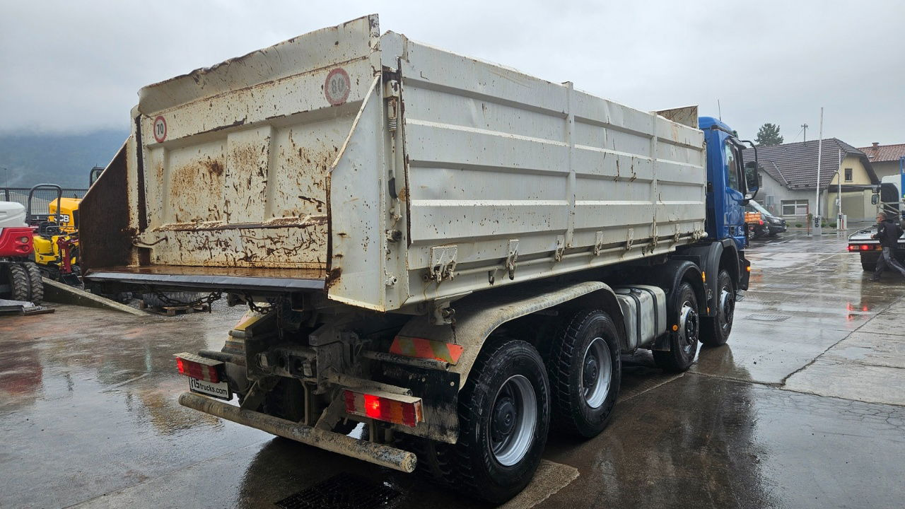 Mercedes-Benz Actros 3241 8x4 3 sided tipper - full spring - Кипер: слика 4 Mercedes-Benz Actros 3241 8x4 3 sided tipper - full spring - Кипер: слика 4