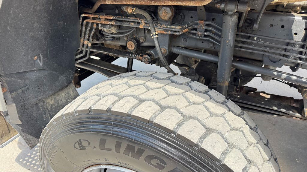 Кипер Mercedes-Benz Actros 4141 K 8x6 meiller mulda tipper - air condition: слика 11 Кипер Mercedes-Benz Actros 4141 K 8x6 meiller mulda tipper - air condition: слика 11