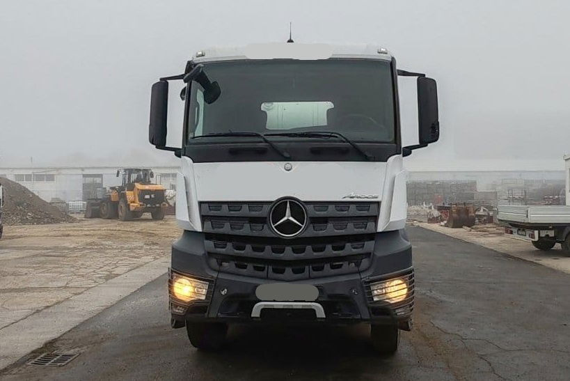 Mercedes-Benz Arocs 3240 8x4 9m3- 1.st owner - Камион миксер за бетон: слика 3 Mercedes-Benz Arocs 3240 8x4 9m3- 1.st owner - Камион миксер за бетон: слика 3