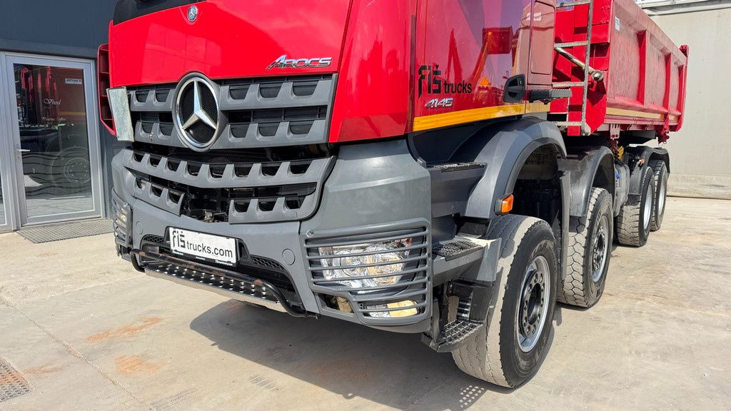Mercedes-Benz Arocs 4145 8X4 tipper - bordmatic - Кипер: слика 2 Mercedes-Benz Arocs 4145 8X4 tipper - bordmatic - Кипер: слика 2