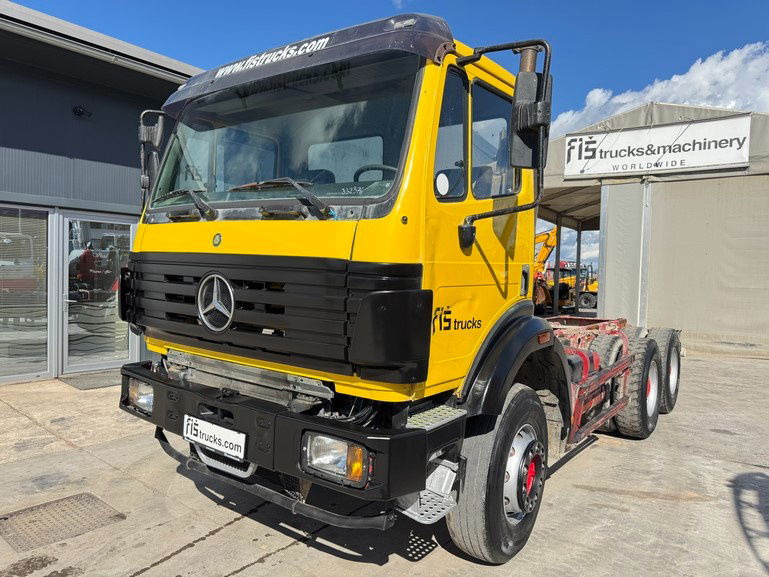 Mercedes-Benz SK 2627 6x4 chassis - V6 - full spring - Камион со кабинска шасија: слика 1 Mercedes-Benz SK 2627 6x4 chassis - V6 - full spring - Камион со кабинска шасија: слика 1