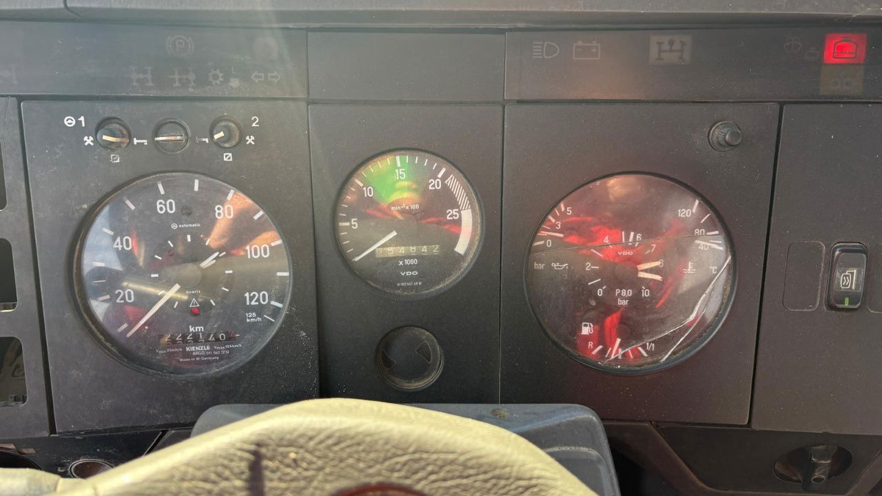 Камион со кабинска шасија Mercedes-Benz SK 3229 8x4 chassis - complete spring V8: слика 18 Камион со кабинска шасија Mercedes-Benz SK 3229 8x4 chassis - complete spring V8: слика 18