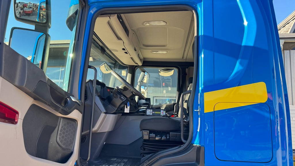 Транспортер на контејнер/ Камион со променливо тело Scania P 360 6x2 palfinger abroll tipper - steering axle: слика 27