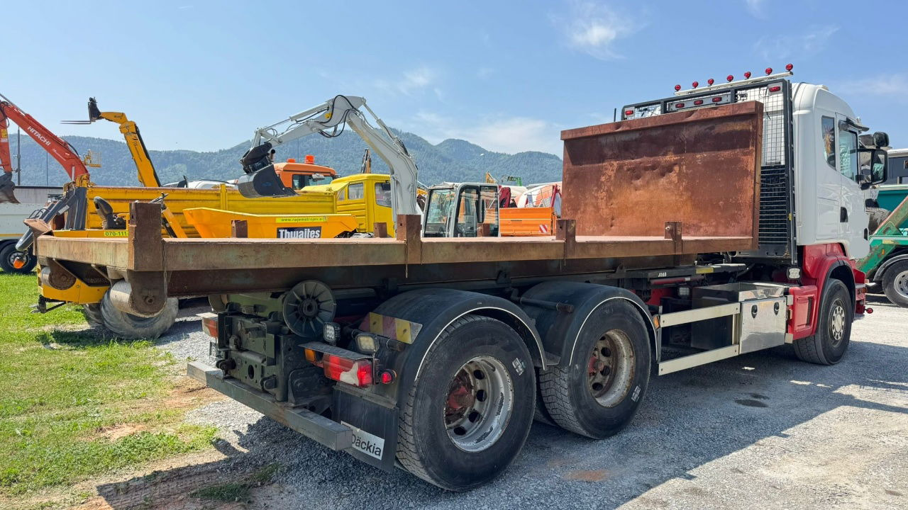 Scania R400 6x2 abroll tipper + plato - Транспортер на контејнер/ Камион со променливо тело: слика 4 Scania R400 6x2 abroll tipper + plato - Транспортер на контејнер/ Камион со променливо тело: слика 4