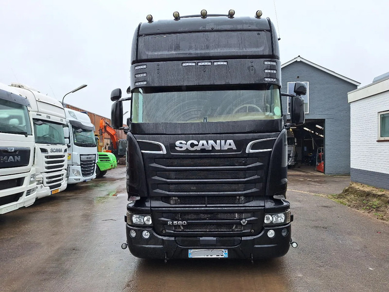 Scania R580 V8 R580 V8 - Камион влекач: слика 2 Scania R580 V8 R580 V8 - Камион влекач: слика 2