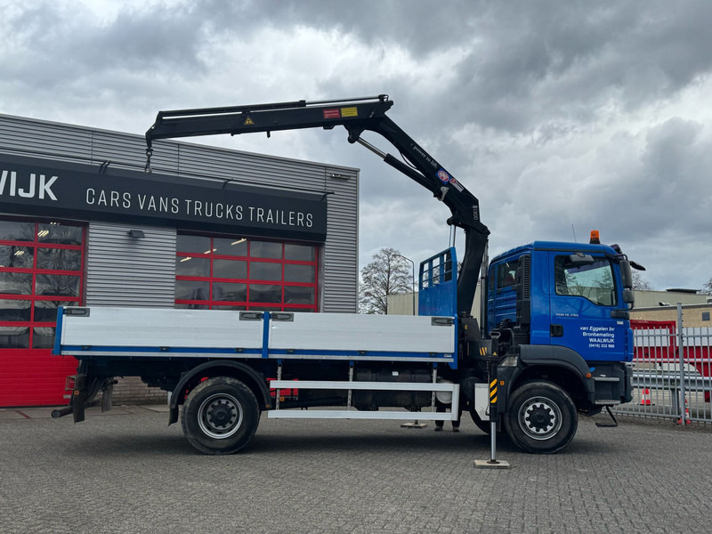 MAN TGM 18-290 4x4 Kraan met Open laadbak HMF Kraan 13 T - Камион со кран: слика 2 MAN TGM 18-290 4x4 Kraan met Open laadbak HMF Kraan 13 T - Камион со кран: слика 2