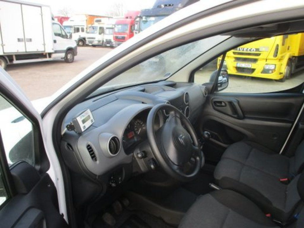 Citroën Berlingo izotherm - Комбе ладилник: слика 5 Citroën Berlingo izotherm - Комбе ладилник: слика 5