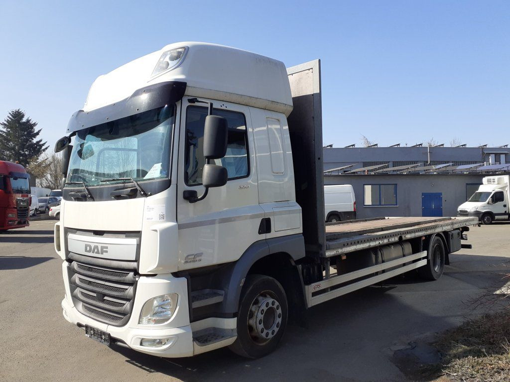 DAF CF320 EURO 6 - Камион со платформа: слика 3 DAF CF320 EURO 6 - Камион со платформа: слика 3
