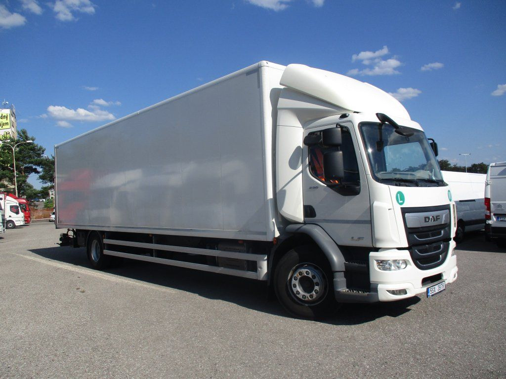 DAF LF 18.290 - Камион сандучар: слика 2 DAF LF 18.290 - Камион сандучар: слика 2