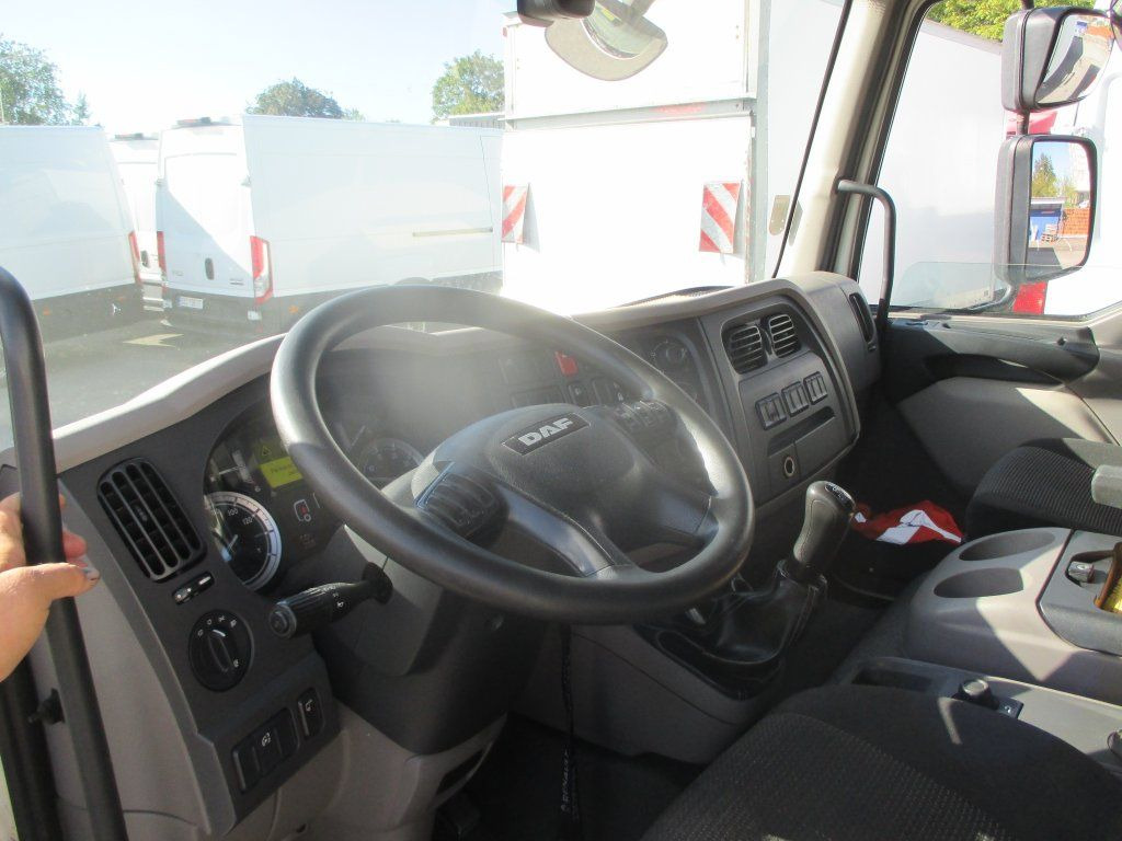 Комбе фургон DAF LF 180 mit LBW: слика 18 Комбе фургон DAF LF 180 mit LBW: слика 18