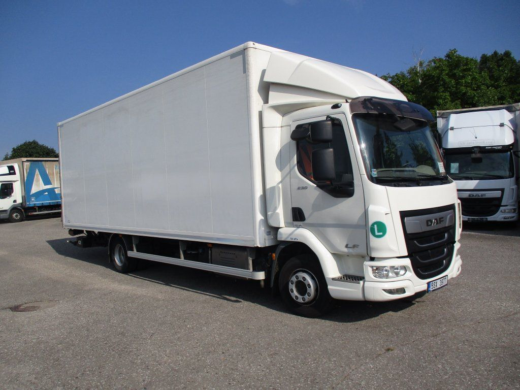 DAF LF 230 - Камион сандучар: слика 2 DAF LF 230 - Камион сандучар: слика 2
