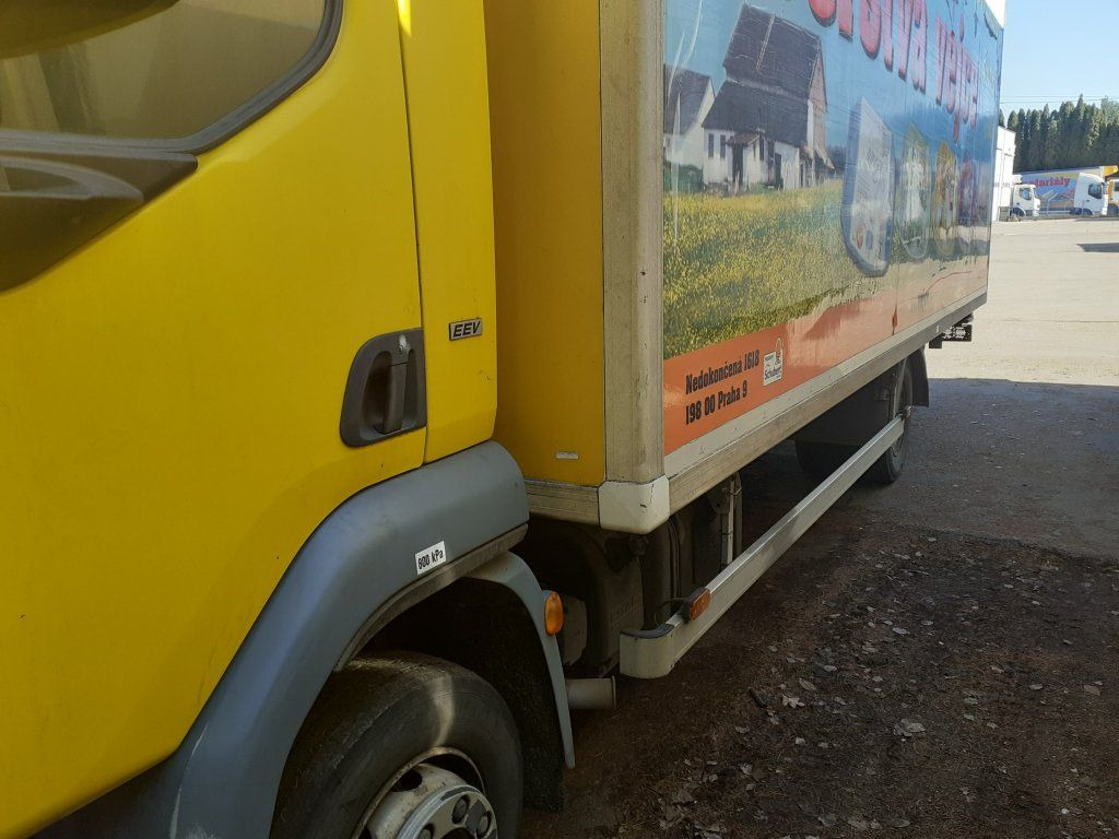 DAF LF45.210 mit Carrier Motorschaden engineproblem - Камион ладилник: слика 4 DAF LF45.210 mit Carrier Motorschaden engineproblem - Камион ладилник: слика 4