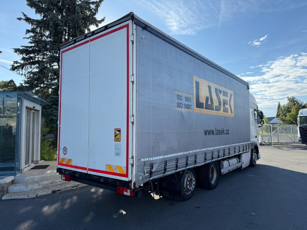 DAF XF440 EURO 6 6x2 - Камион со церада: слика 4 DAF XF440 EURO 6 6x2 - Камион со церада: слика 4