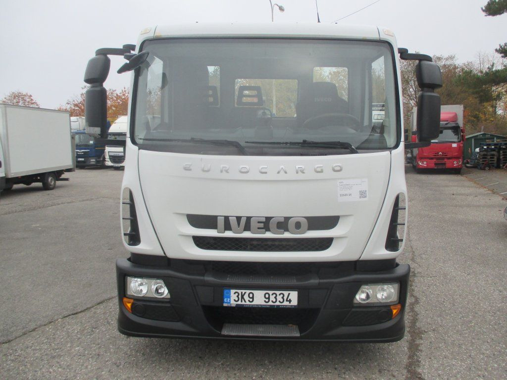 Iveco 120E Iveco 120E - Камион со кука за подигање: слика 2 Iveco 120E Iveco 120E - Камион со кука за подигање: слика 2