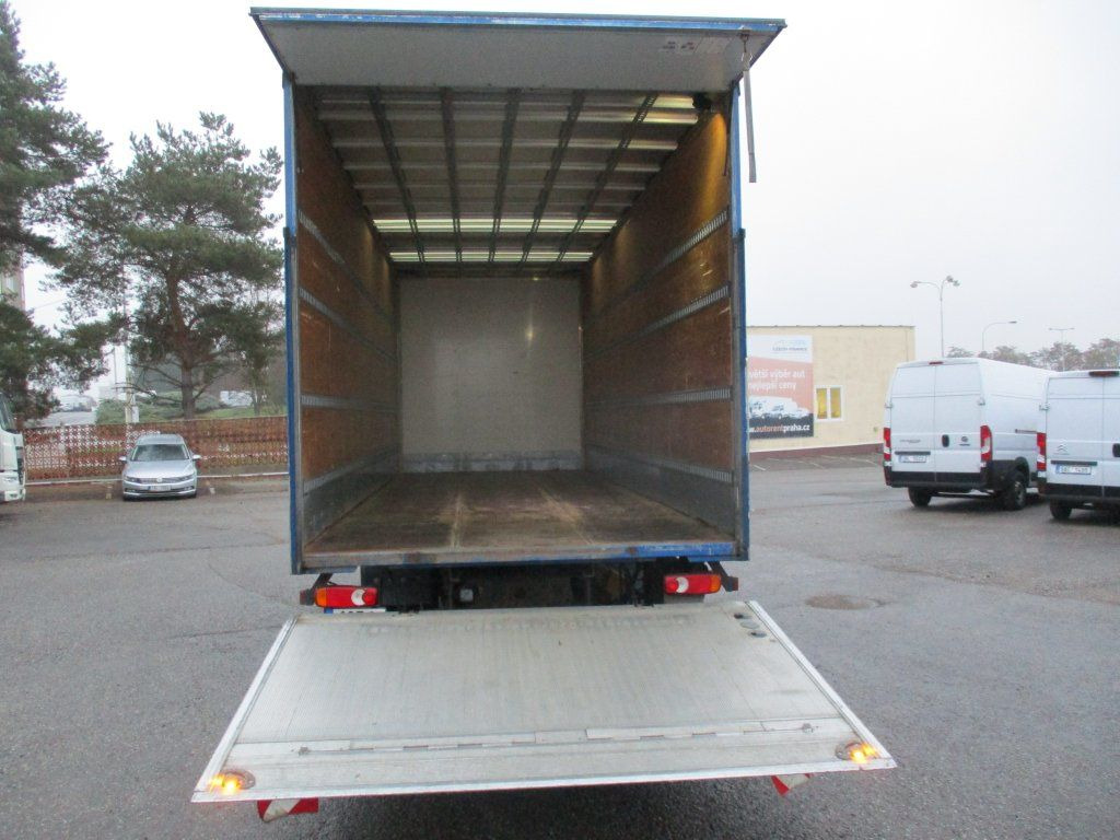 Iveco 120E25 mit LBW Iveco 120E25 mit LBW - Камион сандучар: слика 4 Iveco 120E25 mit LBW Iveco 120E25 mit LBW - Камион сандучар: слика 4