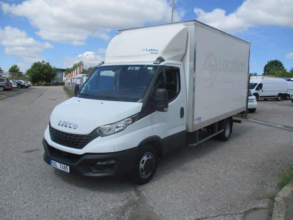 Iveco 35C16 Daily 3,0l - Комбе фургон: слика 1 Iveco 35C16 Daily 3,0l - Комбе фургон: слика 1