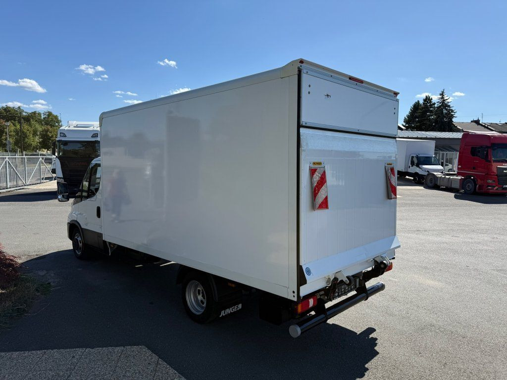 Iveco 35C16 Daily - Комбе фургон: слика 5 Iveco 35C16 Daily - Комбе фургон: слика 5