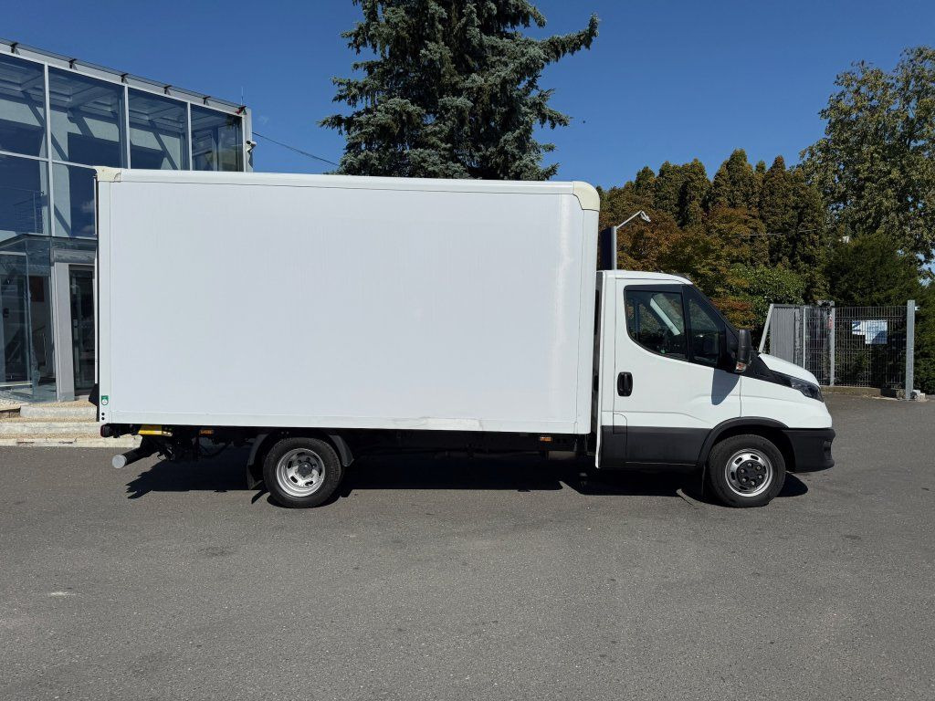 Iveco 35C16 Daily - Комбе фургон: слика 3 Iveco 35C16 Daily - Комбе фургон: слика 3